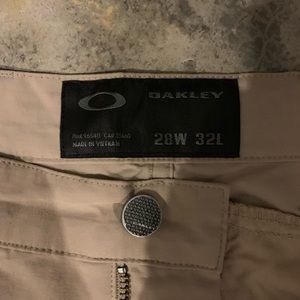 28x32 Oakley pants